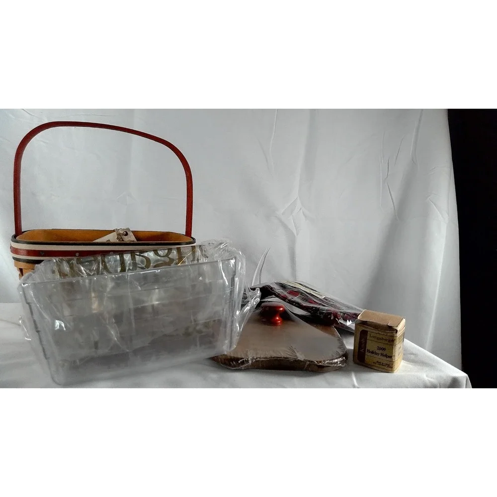Longaberger 2009 Holiday Helper Basket Set - B, L, P & Lid‎ w/ extra knob - NEW